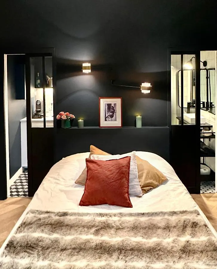 Appartement Cosy & Independant, Au Calme Sur Cour Interieure Paris